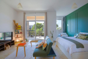 Spacious studio in green oasis